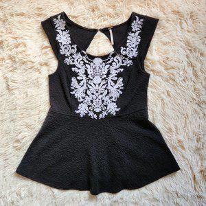 Free People Black & White Graphic Peplum Keyhole Tank Top - Size S